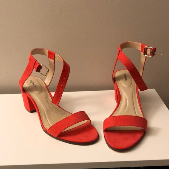 New coral open toe never worn - Picture 1 of 2